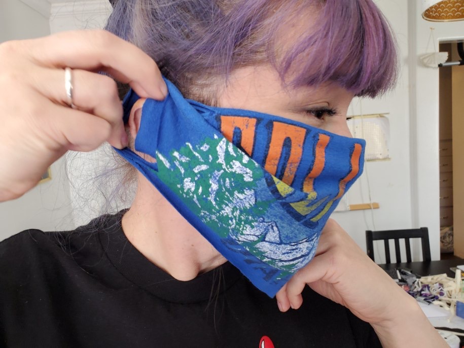 How To Make A No sew Face Mask Cricut